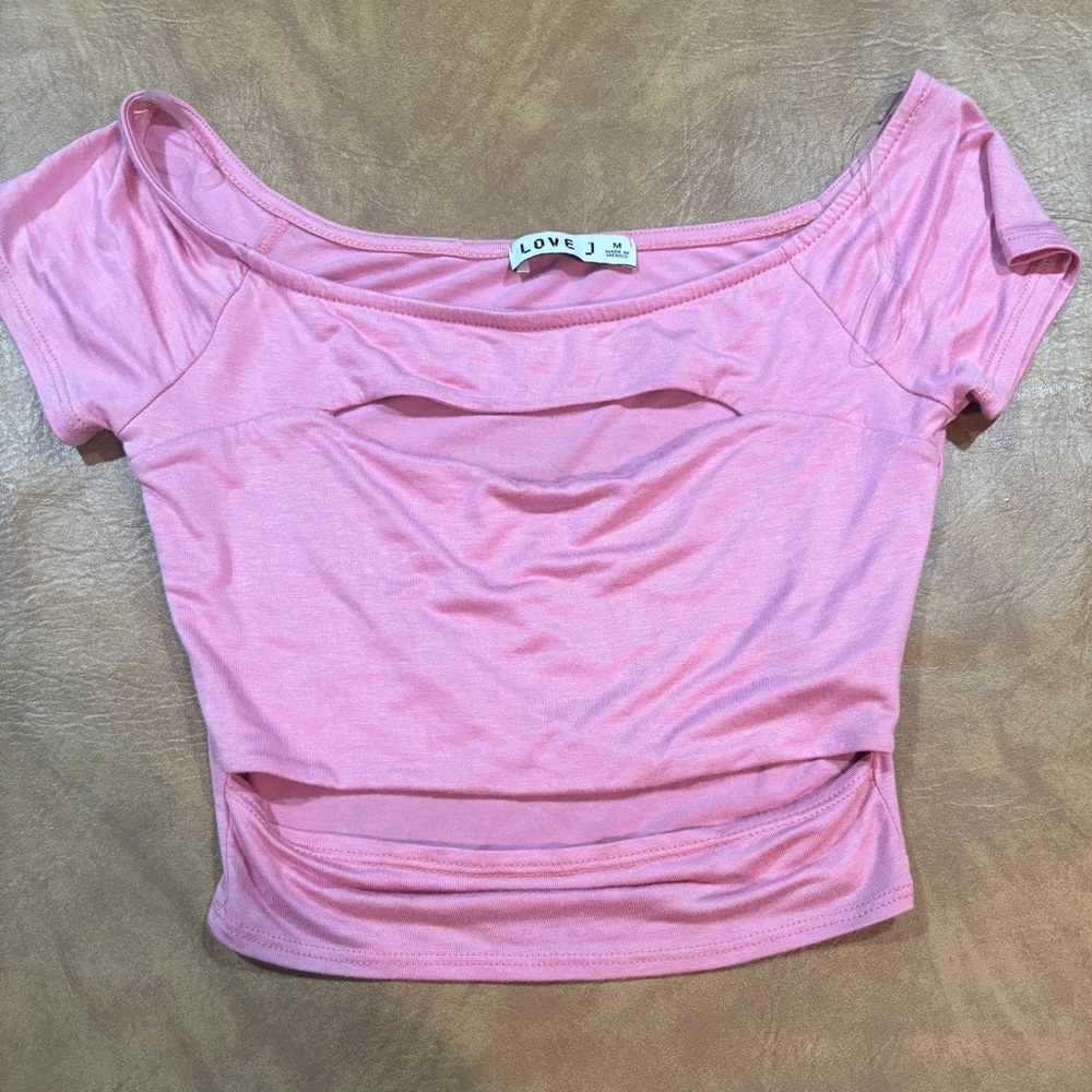 Love J medium pink crop t-shirt